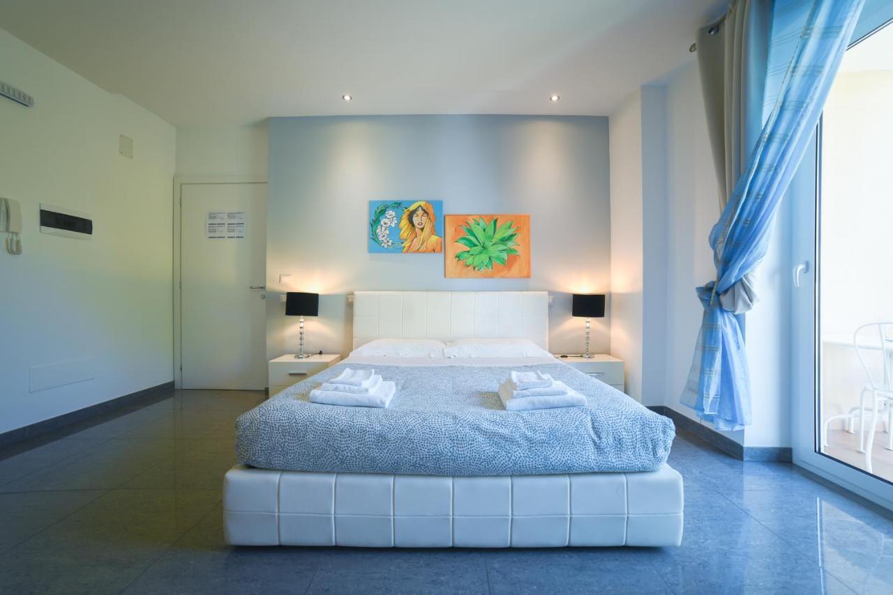 Palazzo Leo Suite And Apartment Lecce Luaran gambar