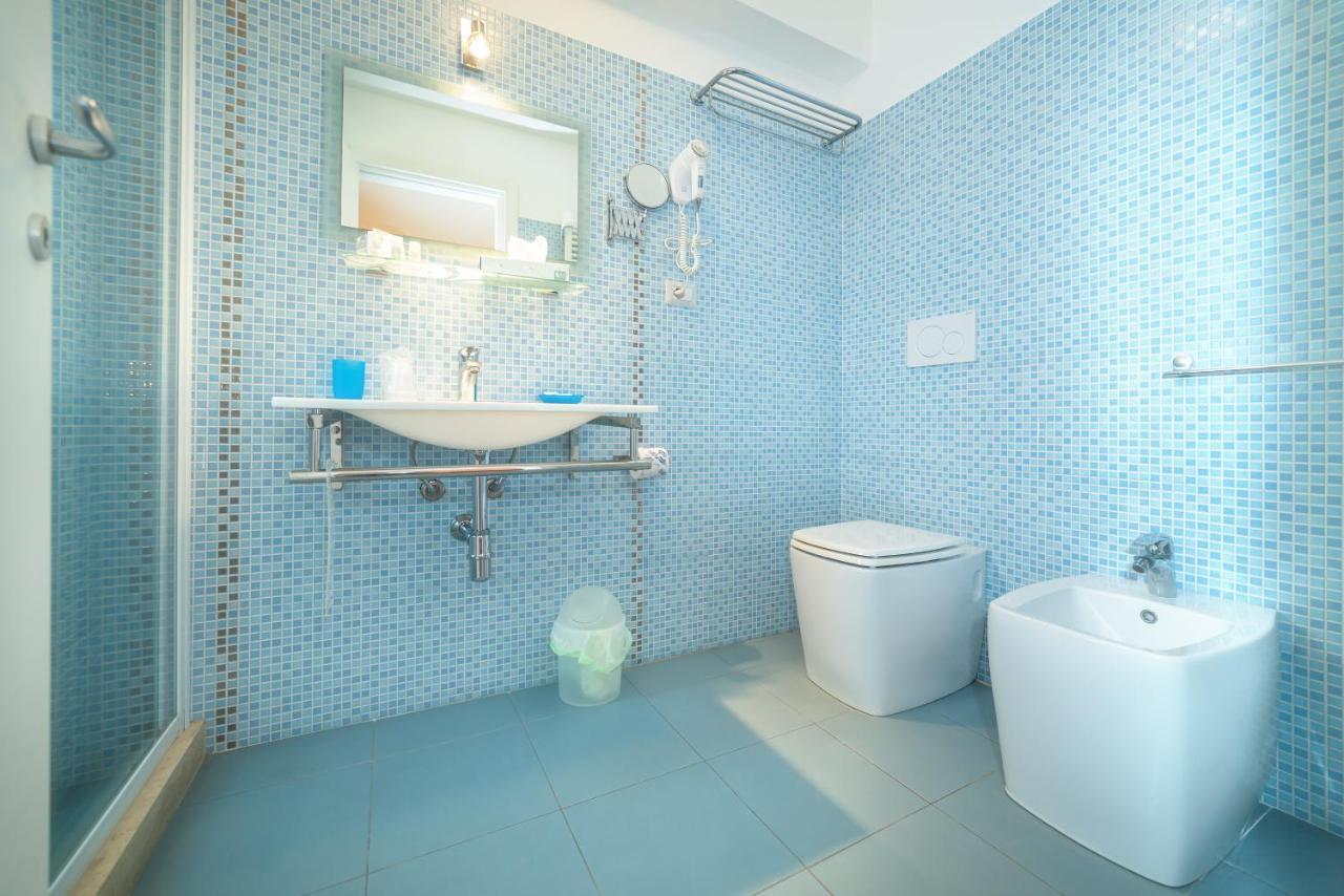 Palazzo Leo Suite And Apartment Lecce Luaran gambar