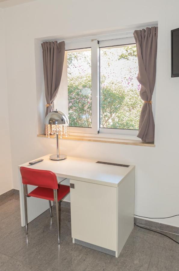 Palazzo Leo Suite And Apartment Lecce Luaran gambar