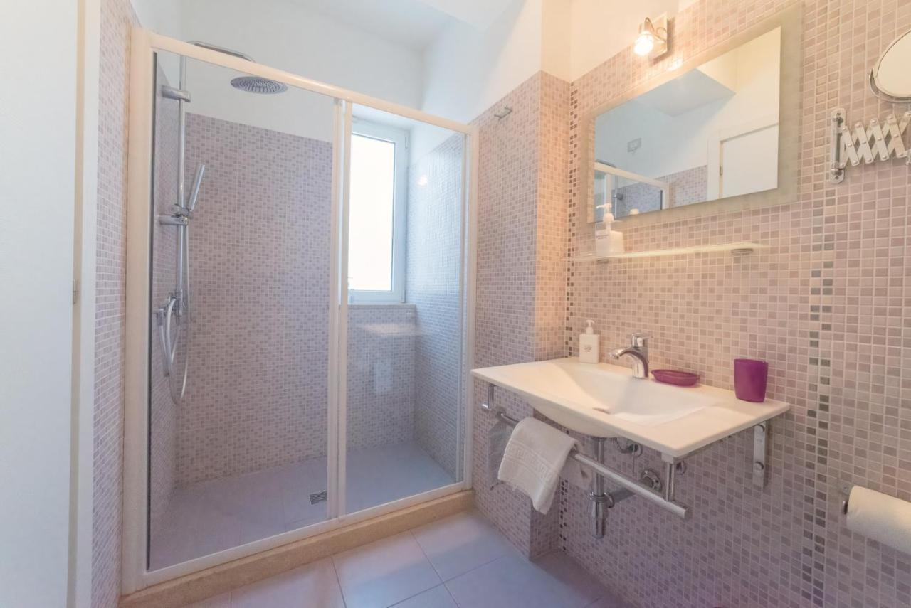Palazzo Leo Suite And Apartment Lecce Luaran gambar